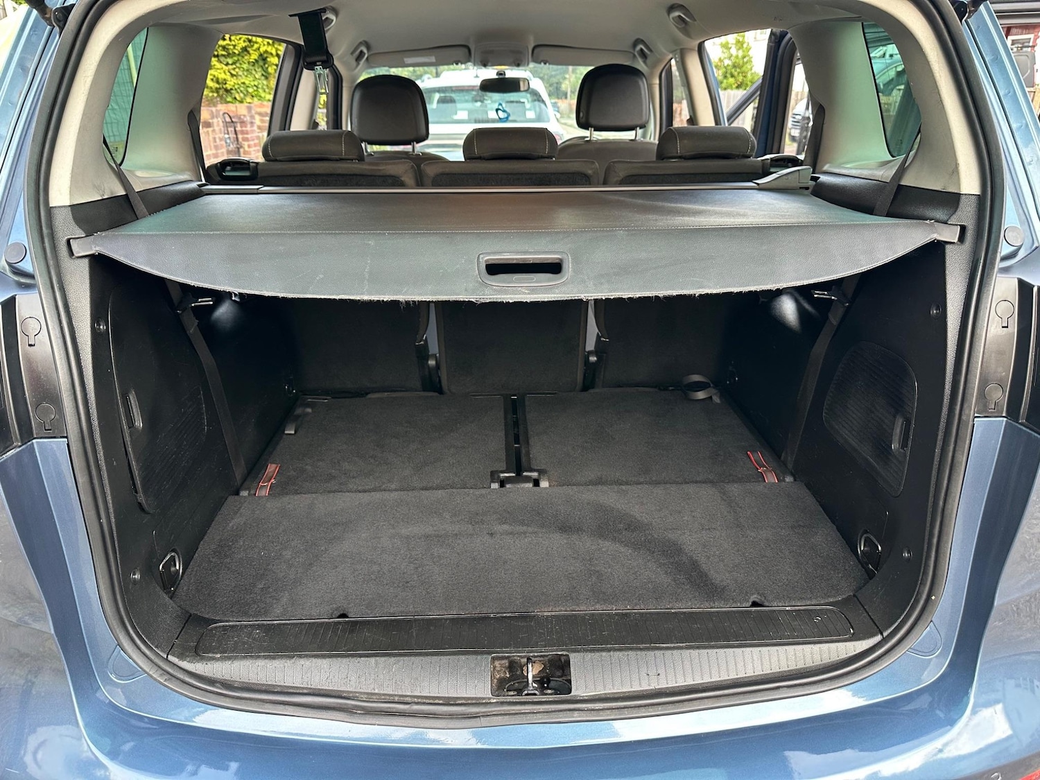 Vehicle 29