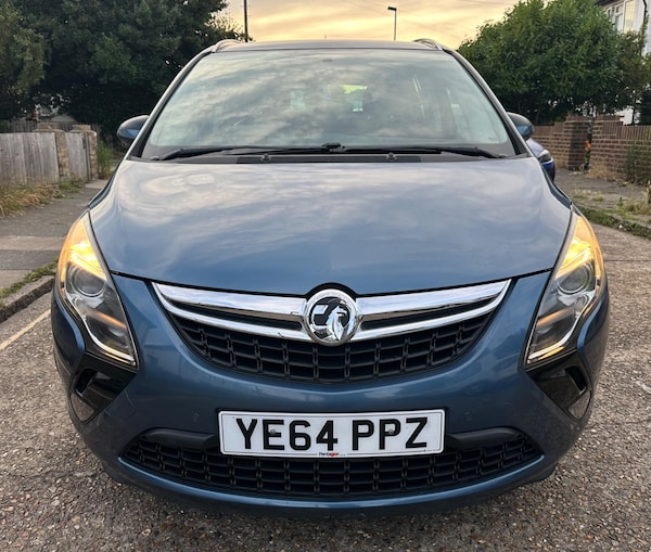 Used Vauxhall Zafira Tourer 2014 for sale - 75153688: Photo 2