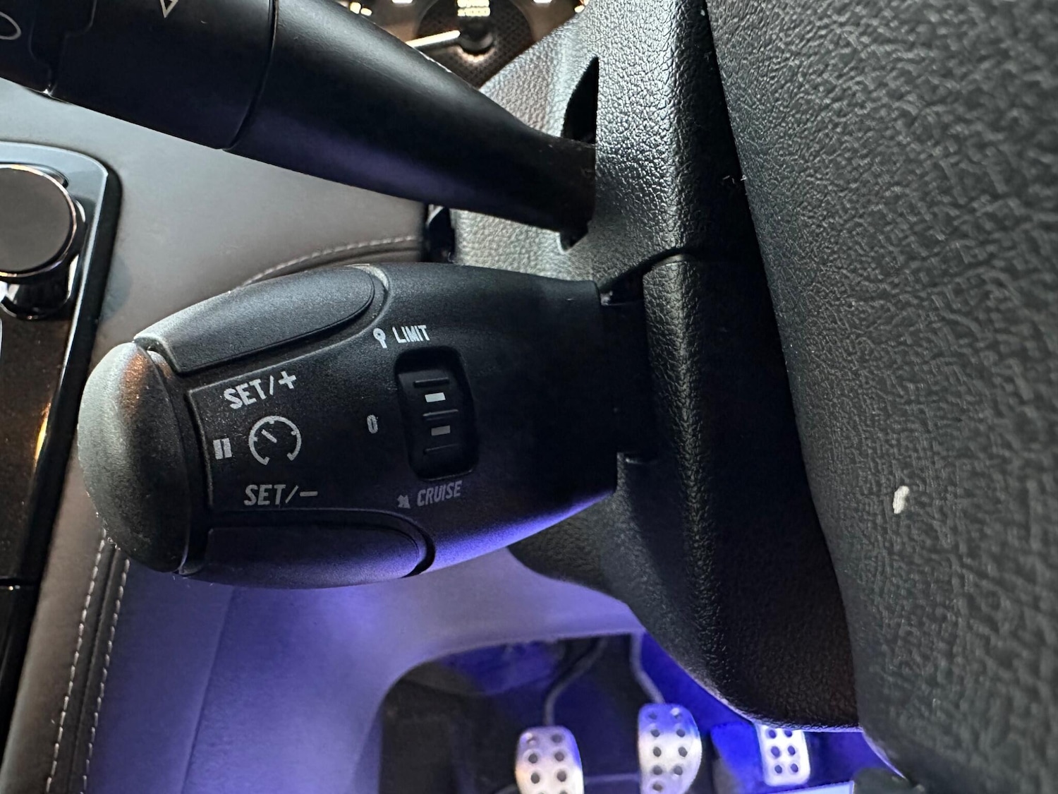 Used Peugeot RCZ 2012 for sale - 77091852: Photo 23