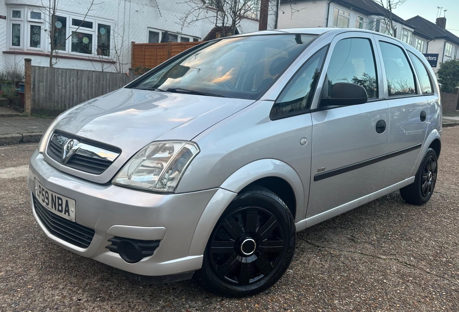 Used Vauxhall Meriva 2010 for sale - 77052514: Photo 3