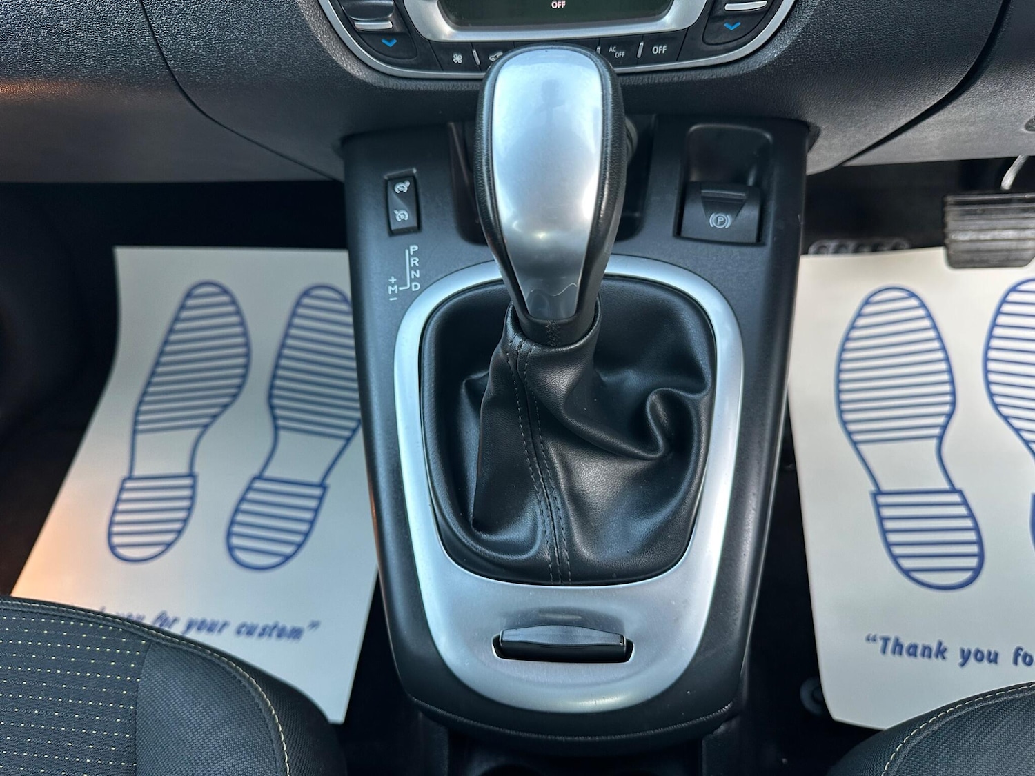 Used Renault Scenic 2009 for sale - 77957251: Photo 10