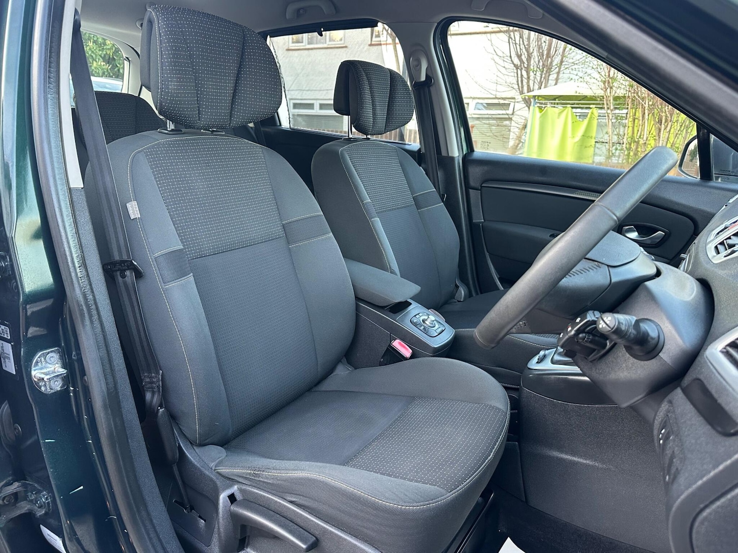 Used Renault Scenic 2009 for sale - 77957251: Photo 12