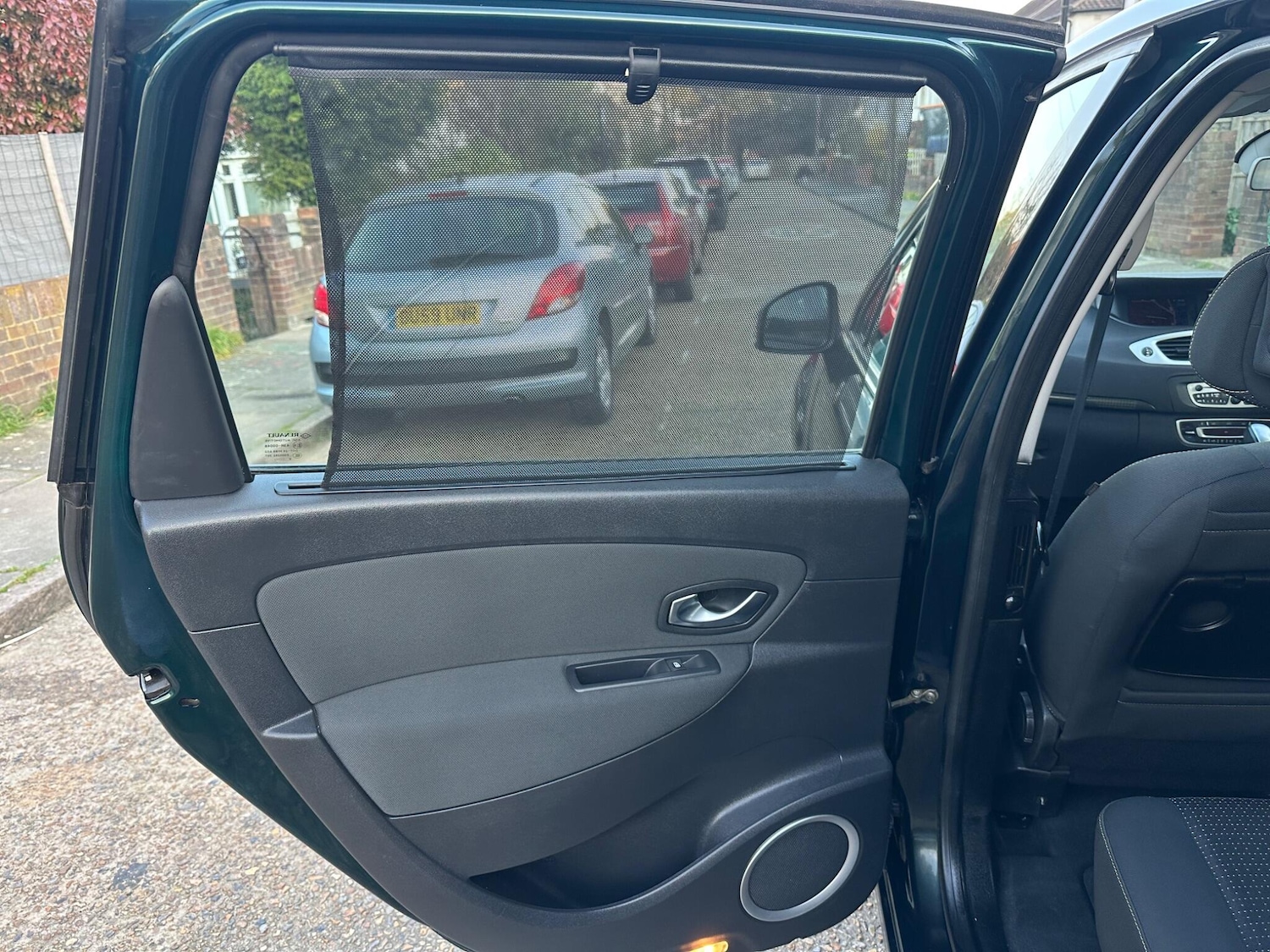 Used Renault Scenic 2009 for sale - 77957251: Photo 26