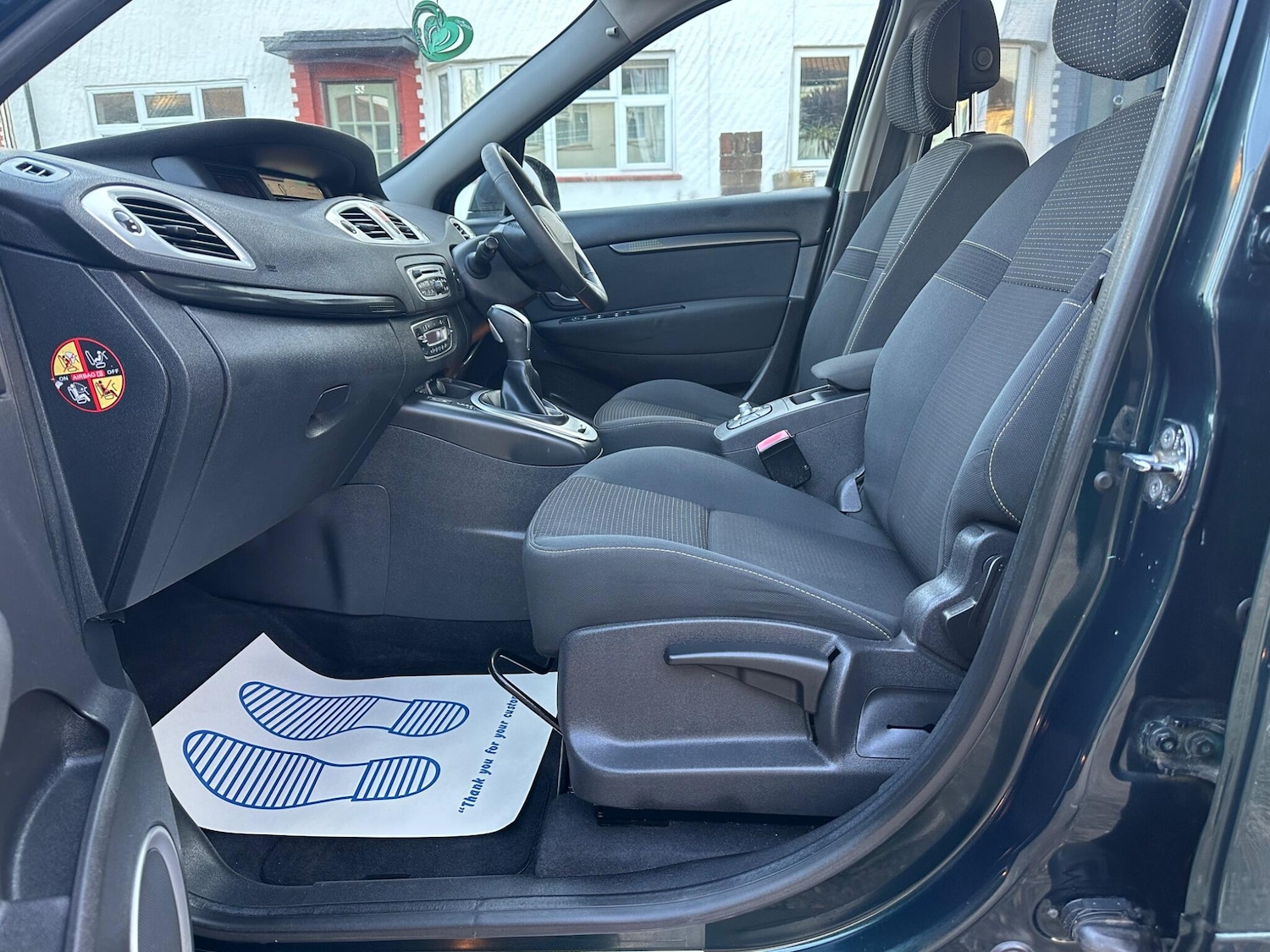 Used Renault Scenic 2009 for sale - 77957251: Photo 35