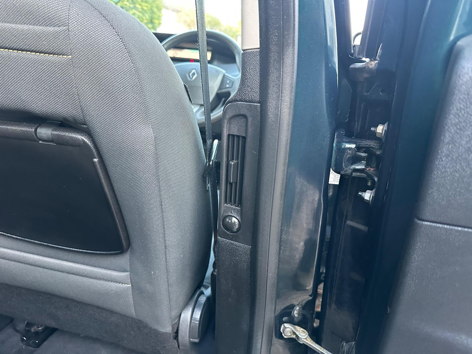 Used Renault Scenic 2009 for sale - 77957251: Photo 38