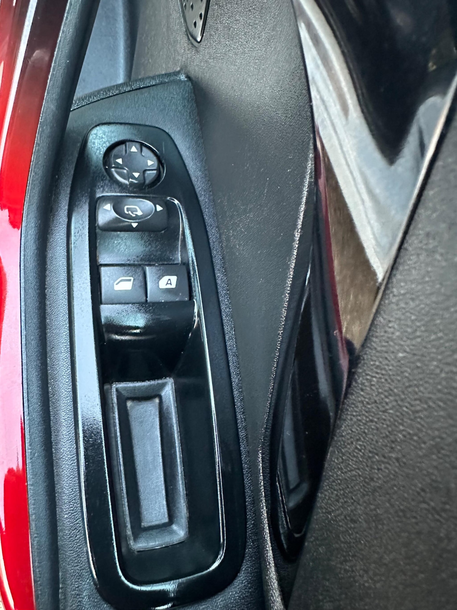 Used Peugeot 208 for sale - 77883485: Photo 15