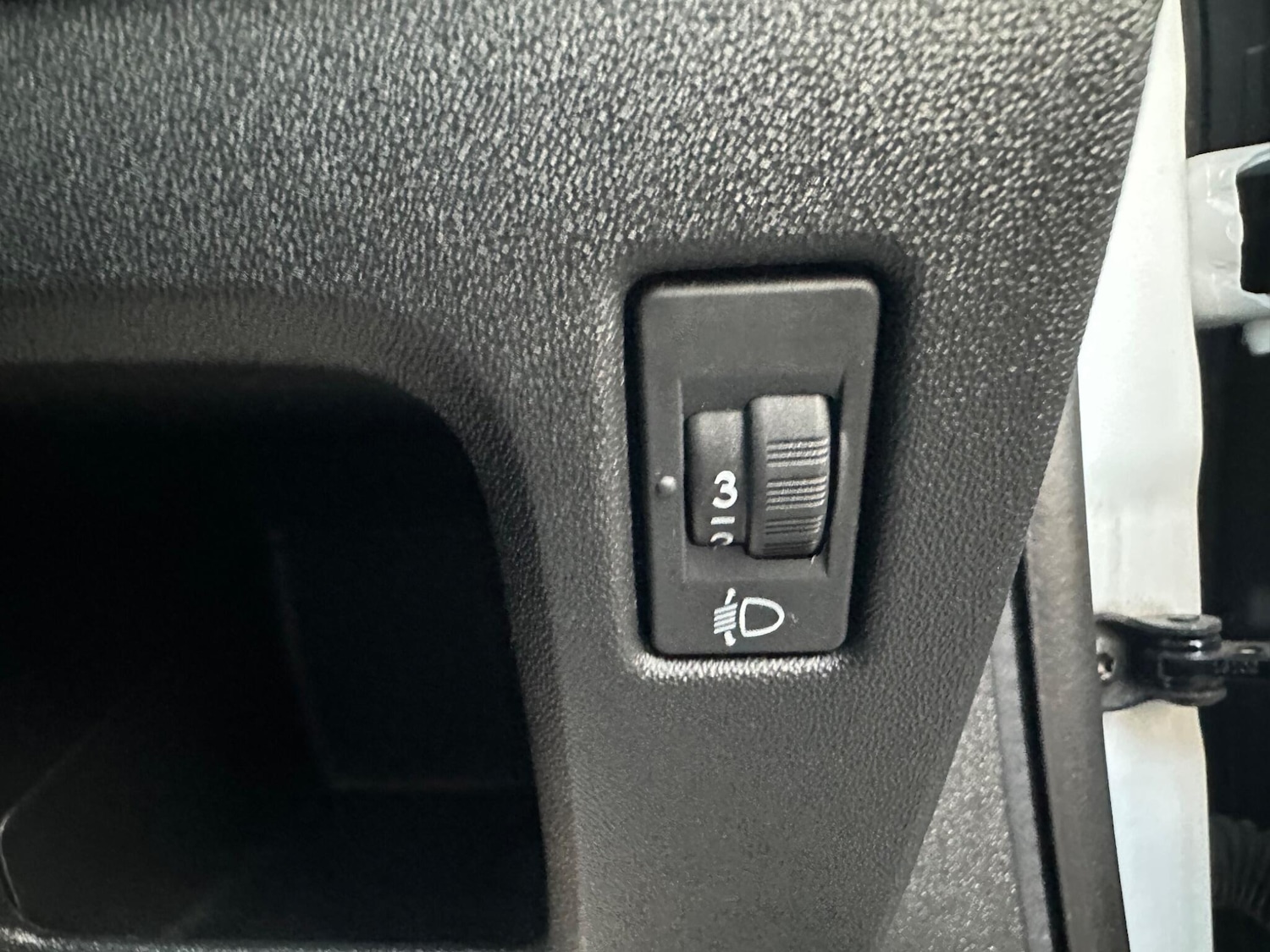 Used Peugeot 208 for sale - 77883485: Photo 17