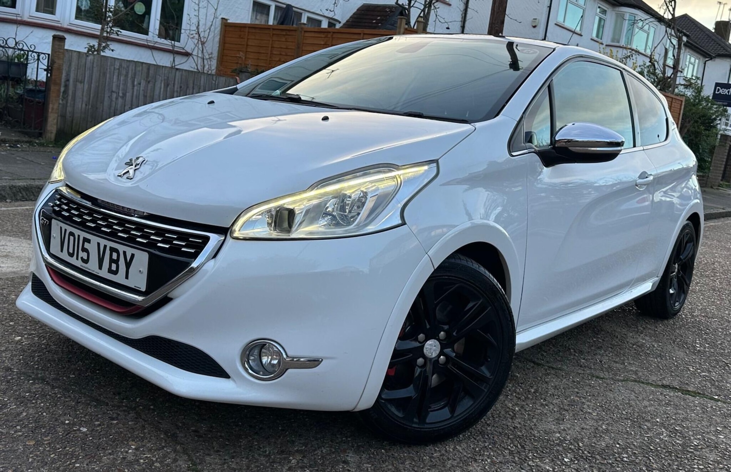 Used Peugeot 208 for sale - 77883485: Photo 3