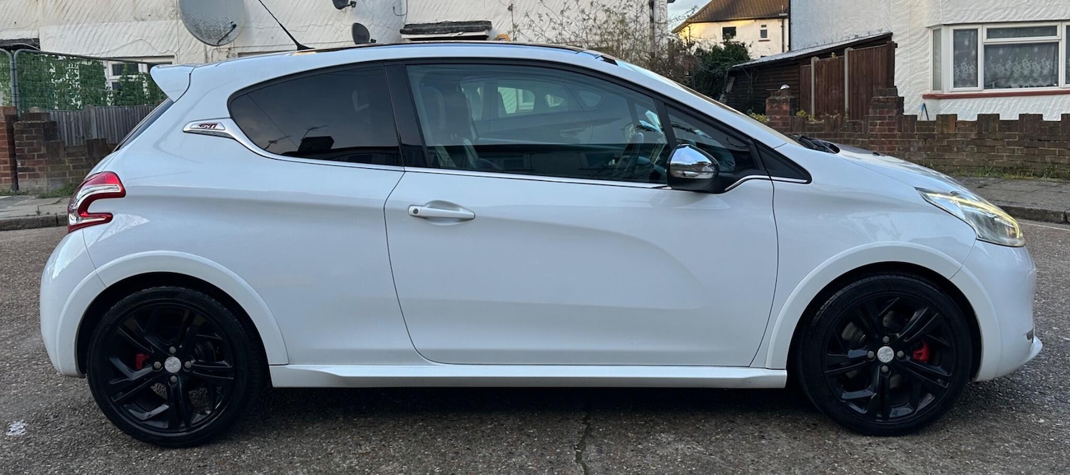 Used Peugeot 208 for sale - 77883485: Photo 8