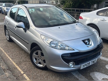 Peugeot - 207
