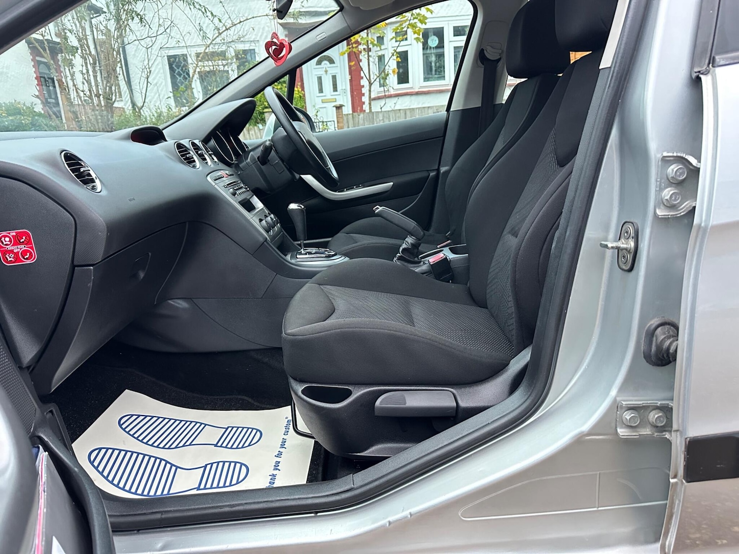 Used Peugeot 308 2010 for sale - 76688968: Photo 10