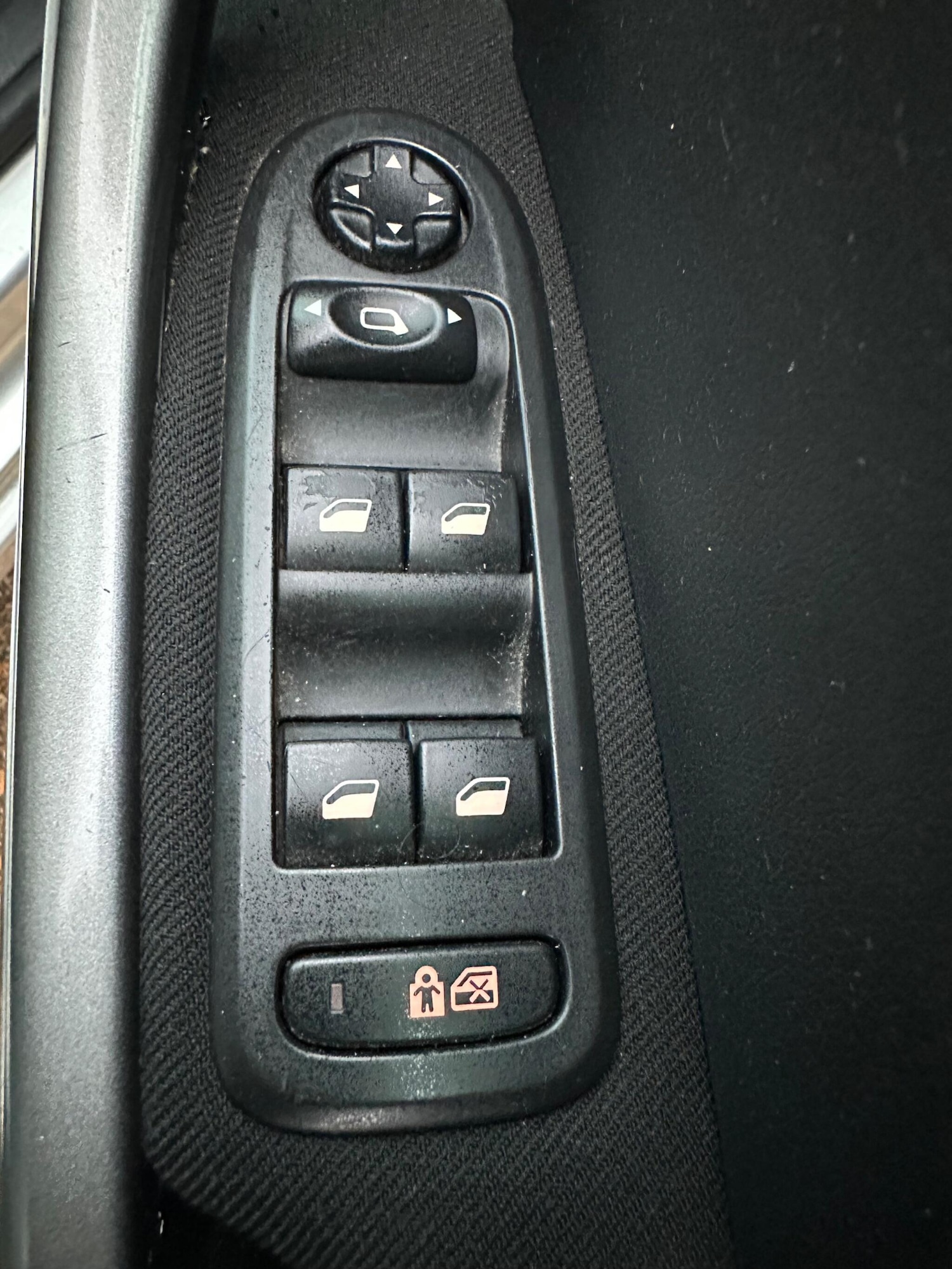 Used Peugeot 308 2010 for sale - 76688968: Photo 13