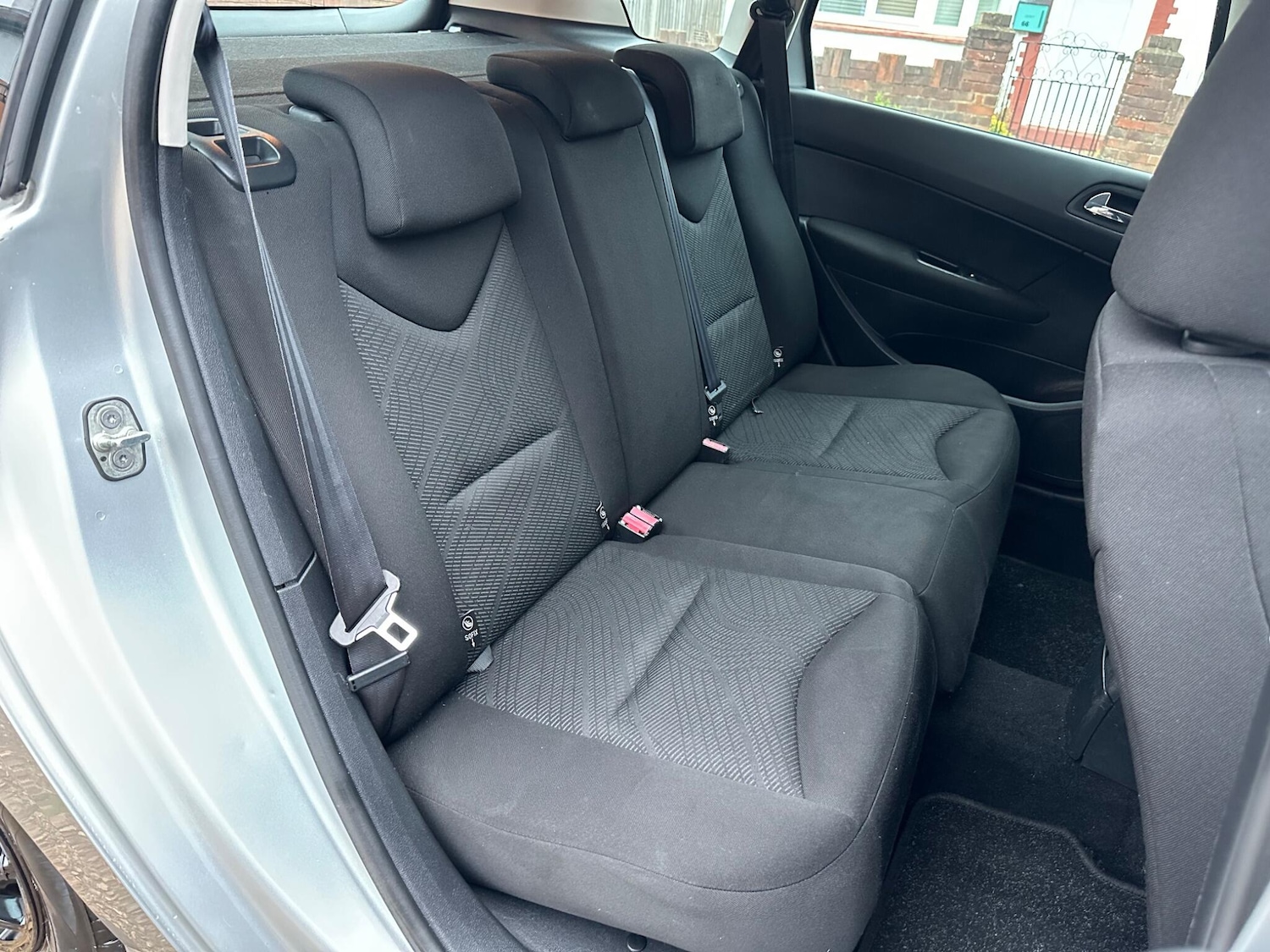 Used Peugeot 308 2010 for sale - 76688968: Photo 23