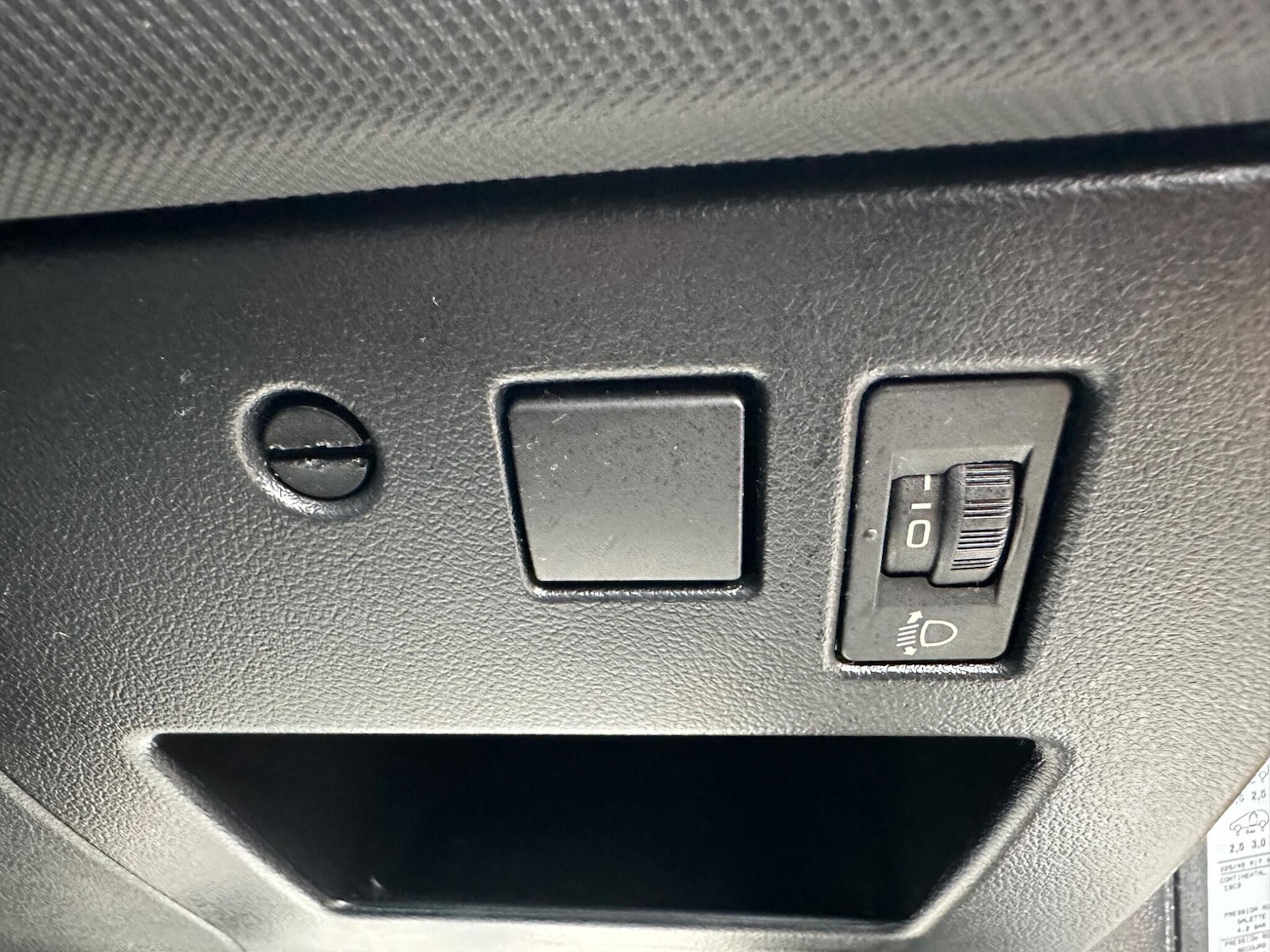 Used Peugeot 308 2010 for sale - 77550419: Photo 16