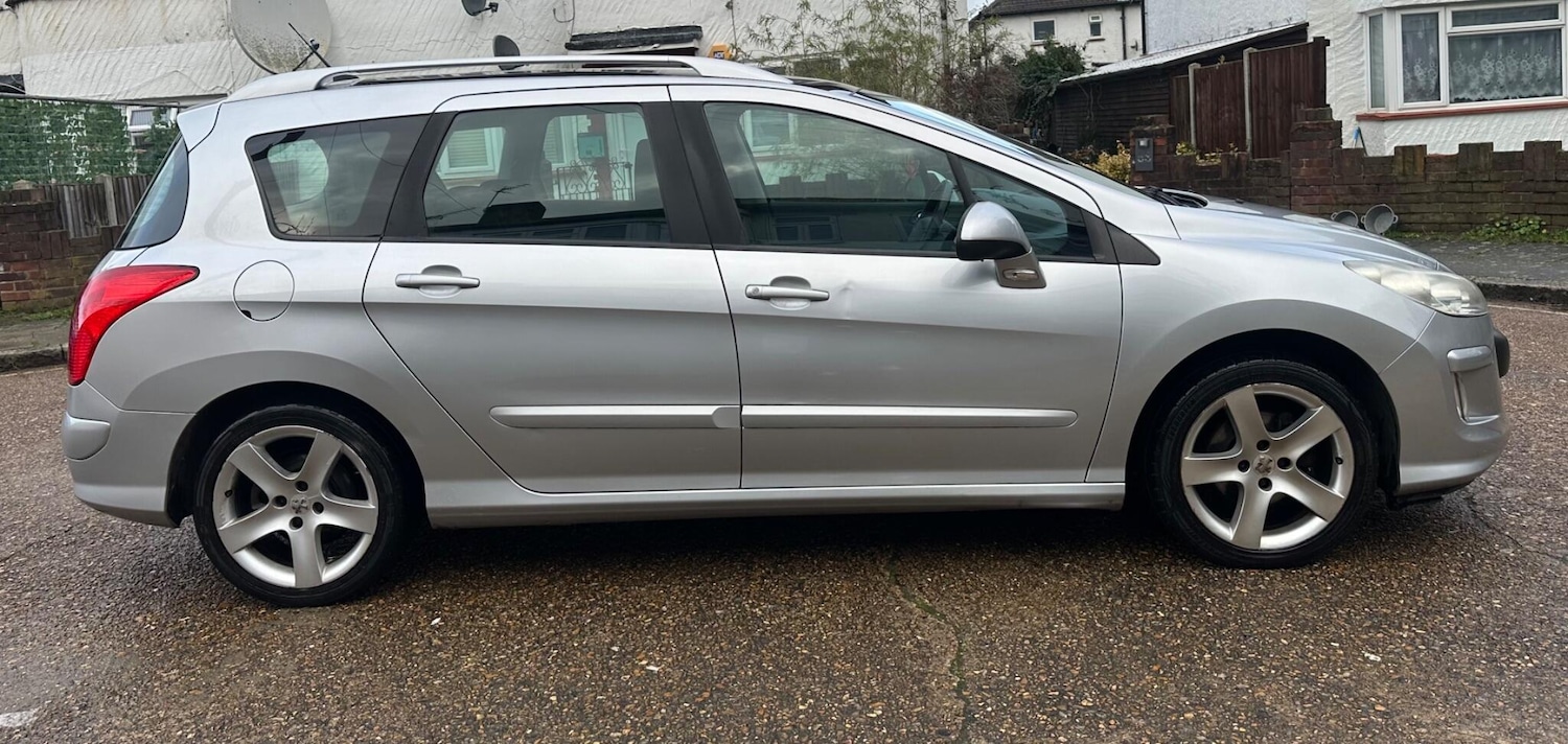 Used Peugeot 308 2010 for sale - 77550419: Photo 7