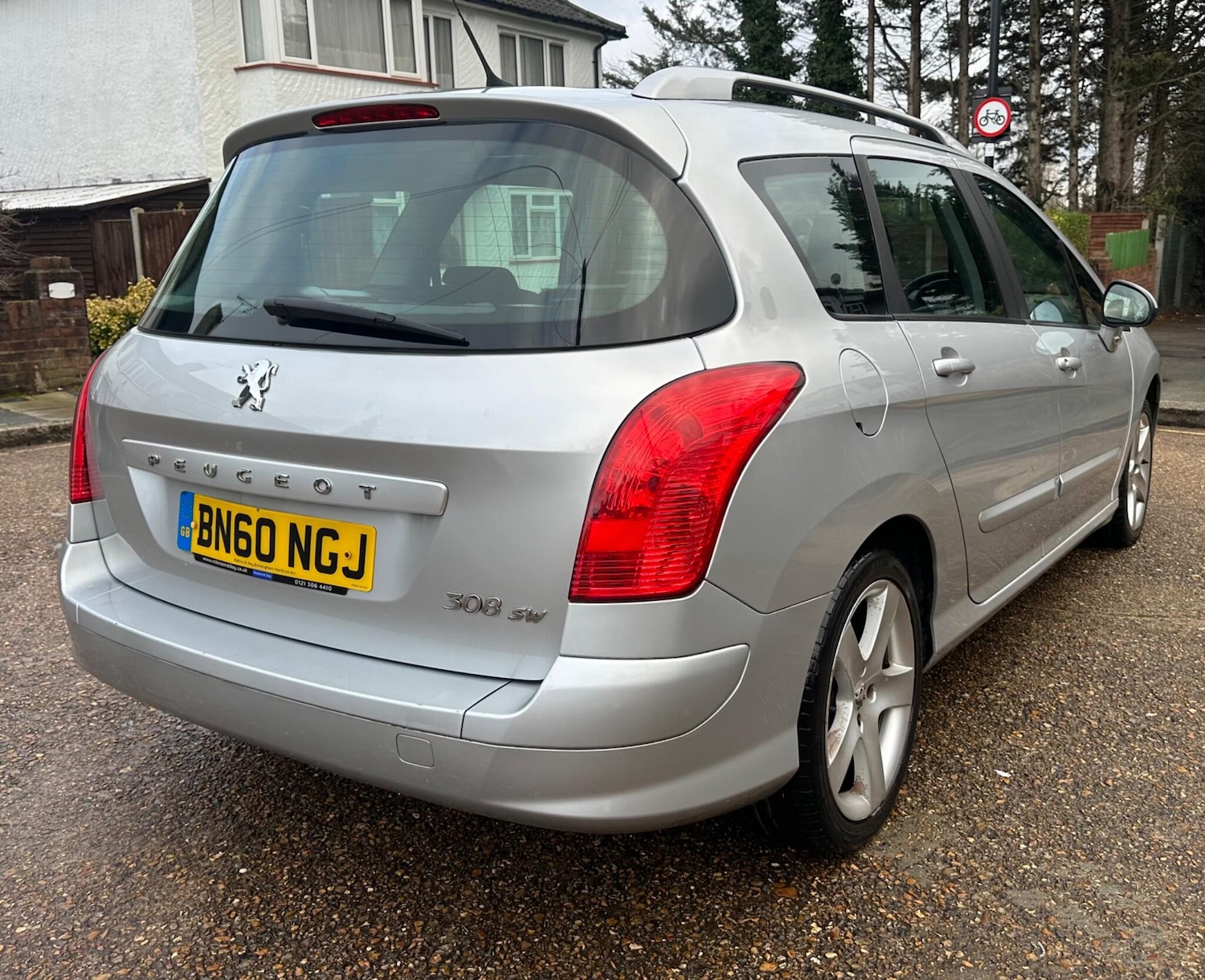 Used Peugeot 308 2010 for sale - 77550419: Photo 8