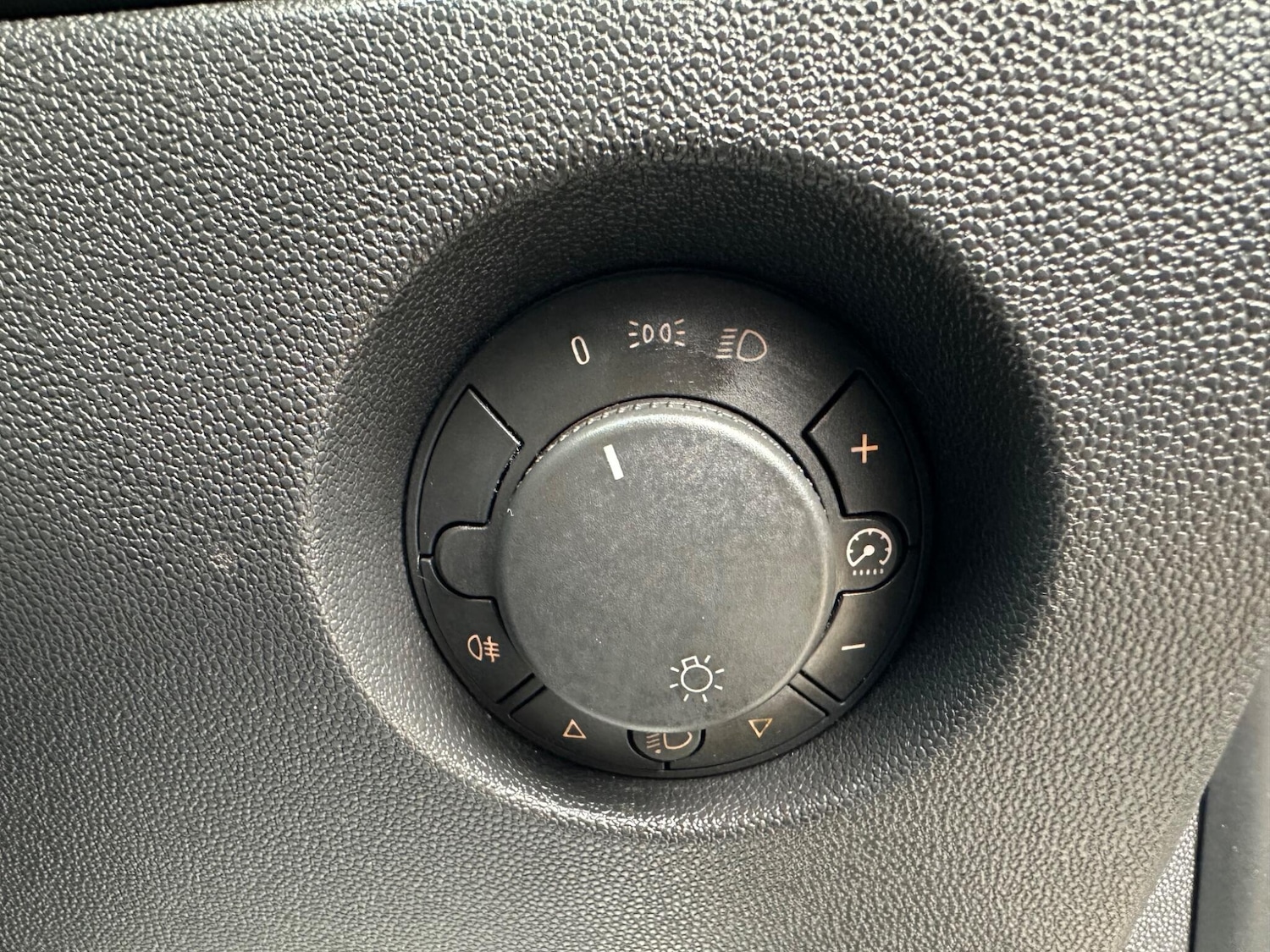 Used Vauxhall Corsa for sale - 77808204: Photo 24