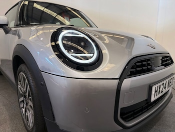 Used MINI Cooper 2024 for sale - 79199092: Photo