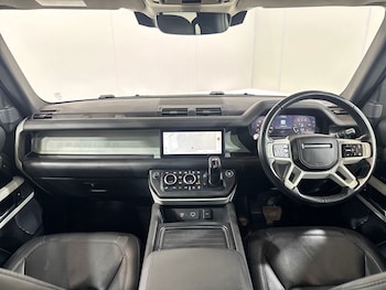 Used Land Rover Defender 2021 for sale - 79199313: Photo