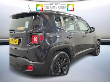 Used Jeep Renegade 2016 for sale - 79395371: Photo