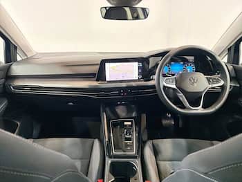 Used Volkswagen Golf 2024 for sale - 79395401: Photo