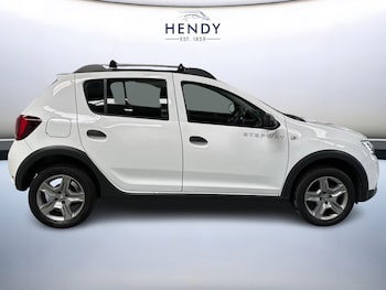 Used Dacia Sandero Stepway 2019 for sale - 79302550: Photo