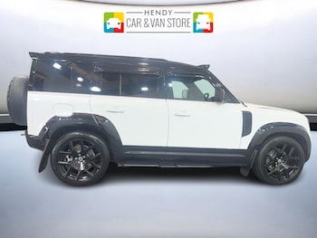 Used Land Rover Defender 2023 for sale - 79200167: Photo