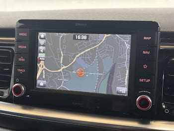 Used Kia Stonic 2019 for sale - 79424549: Photo