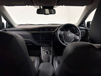 Used Toyota Auris 2018 for sale - 79372463: Photo