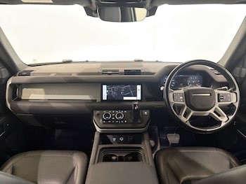 Used Land Rover Defender 2021 for sale - 79290704: Photo