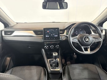 Used Renault Captur 2024 for sale - 79198819: Photo