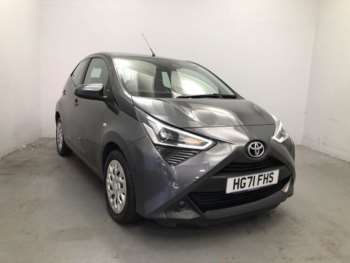 2021 (71) - 1.0 VVT-i X-Play TSS 5dr
