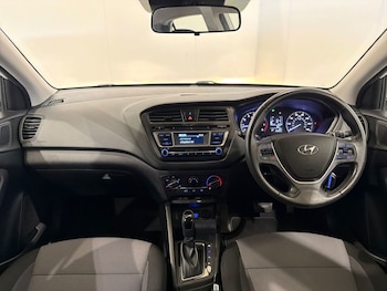 Used Hyundai i20 2017 for sale - 79199328: Photo