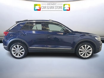 Used Volkswagen T-Roc 2018 for sale - 79199772: Photo