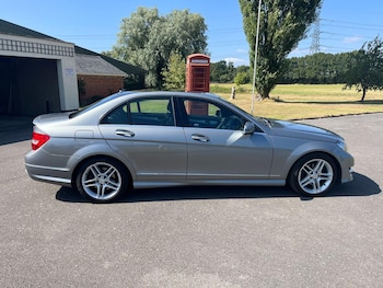 Used Mercedes-Benz C-Class 2014 for sale - 75366920: Photo