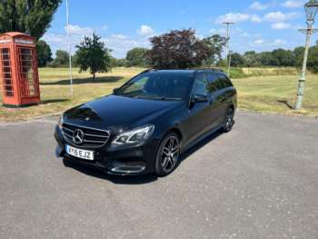 2015 - 2.1 E220 BlueTEC AMG Night Edition 5-Door