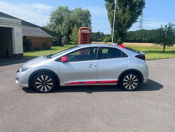 Used Honda Civic 2015 for sale - 75342948: Photo