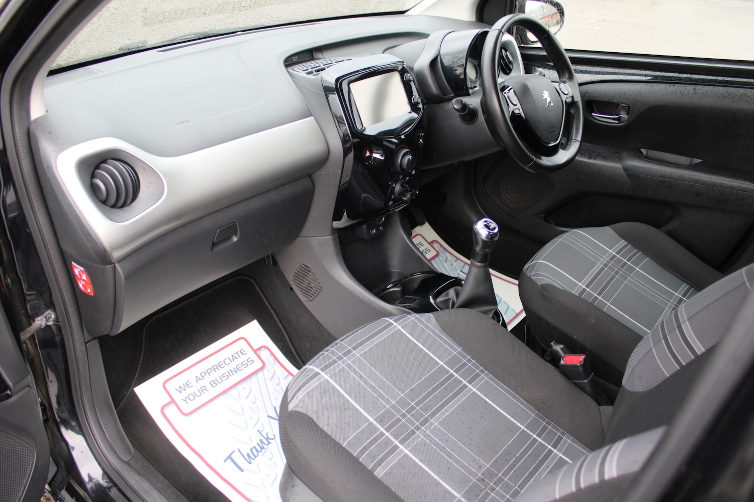 Used Peugeot 108 2017 for sale - 77592408: Photo 11