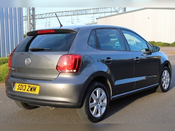Used Volkswagen Polo 2013 for sale - 78155520: Photo