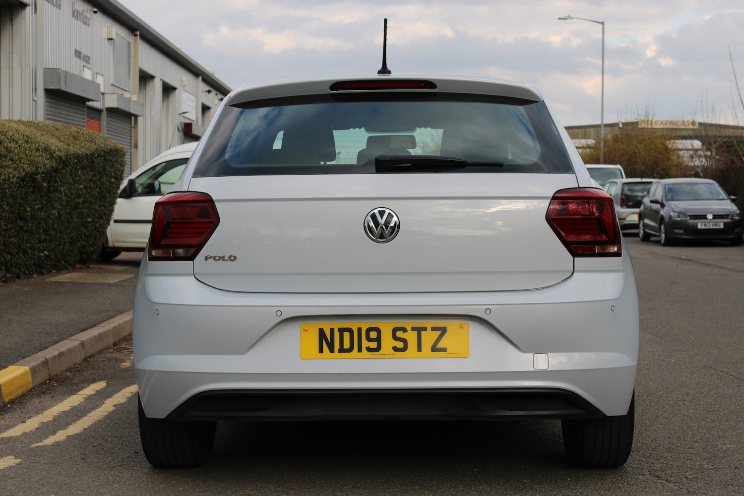 Used Volkswagen Polo 2019 for sale - 78084576: Photo 6