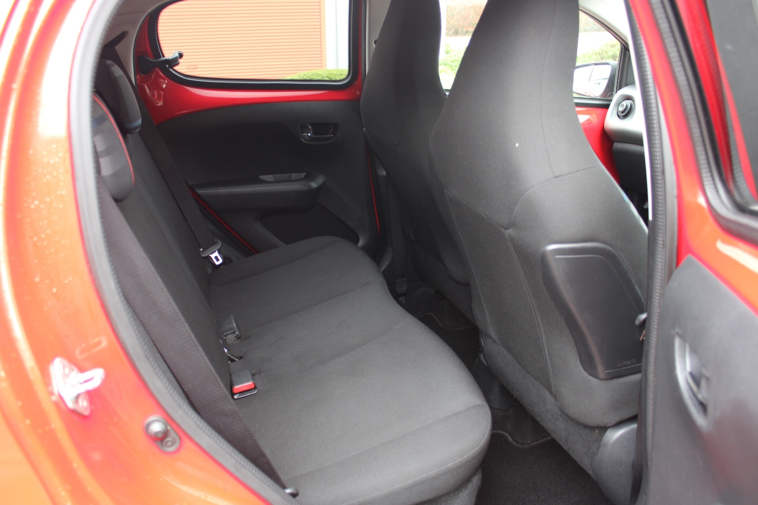 Used Peugeot 108 2015 for sale - 77595618: Photo 12