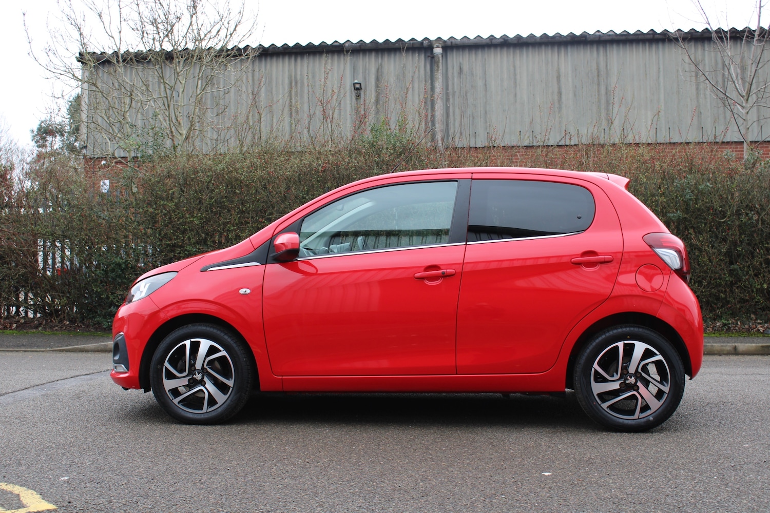 Used Peugeot 108 2015 for sale - 77595618: Photo 8