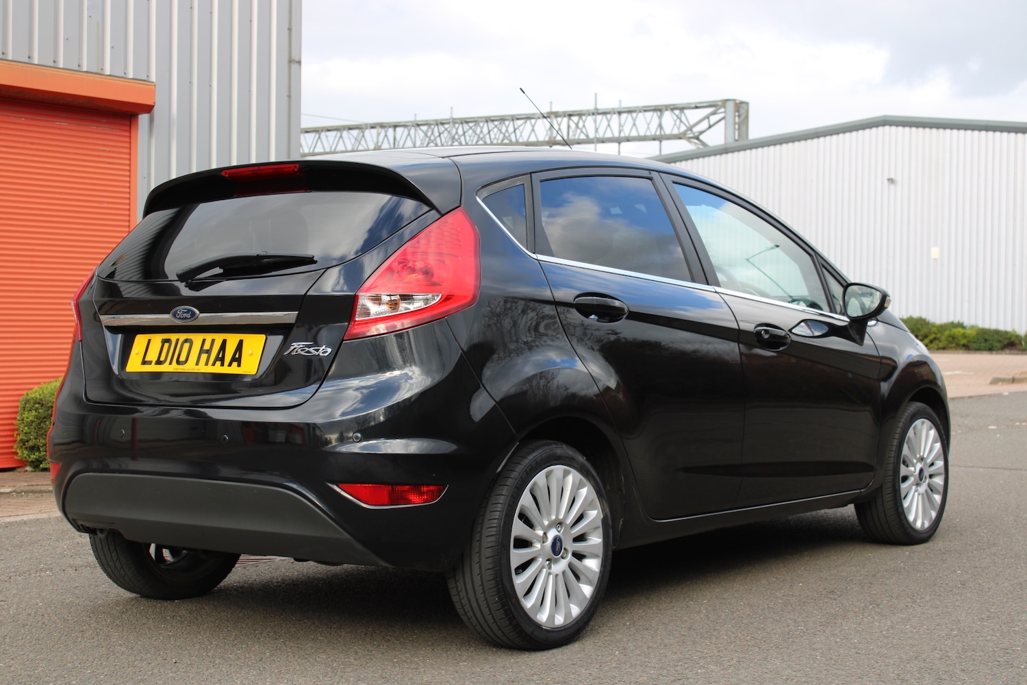 Used Ford Fiesta 2010 for sale - 78070754: Photo 2