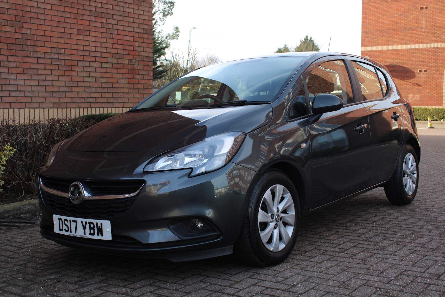 Used Vauxhall Corsa 2017 for sale - 77595624: Photo 2