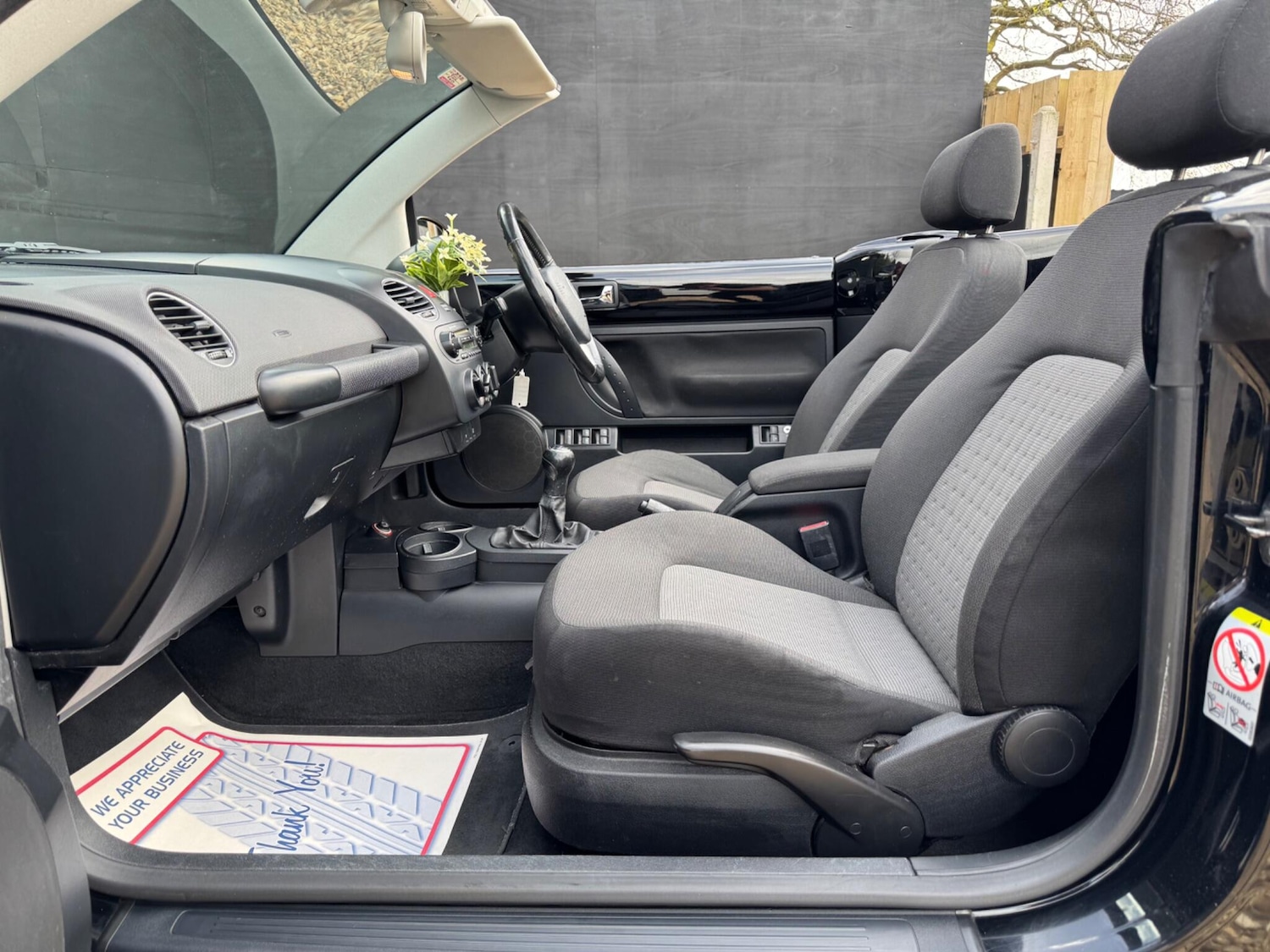 Used Volkswagen Beetle 2011 for sale - 78205074: Photo 20