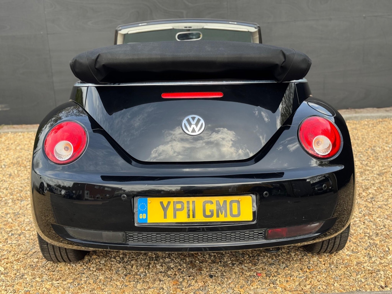 Used Volkswagen Beetle 2011 for sale - 78205074: Photo 23