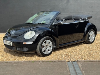 Used Volkswagen Beetle 2011 for sale - 78205074: Photo