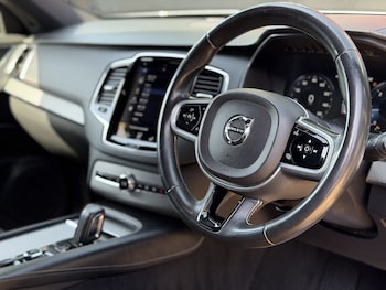 Used Volvo XC90 2020 for sale - 79001924: Photo