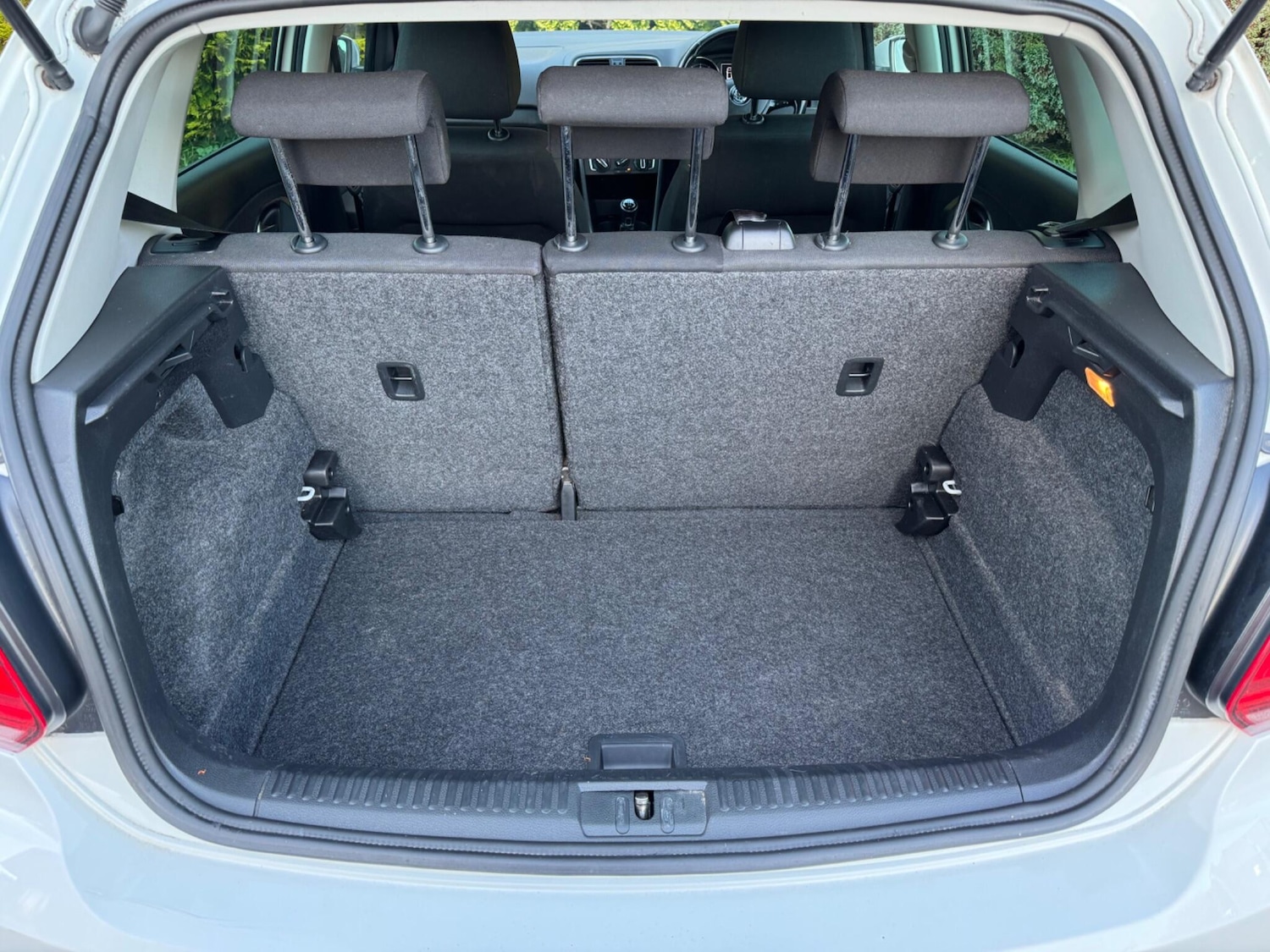 Used Volkswagen Polo 2016 for sale - 77670680: Photo 12