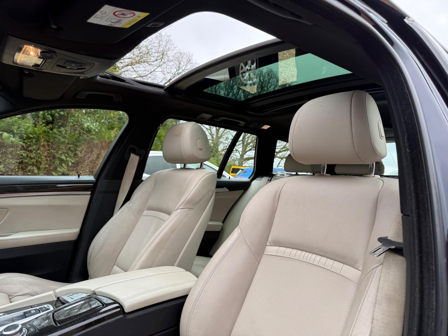 Used BMW 5 Series 2015 for sale - 78127365: Photo 3